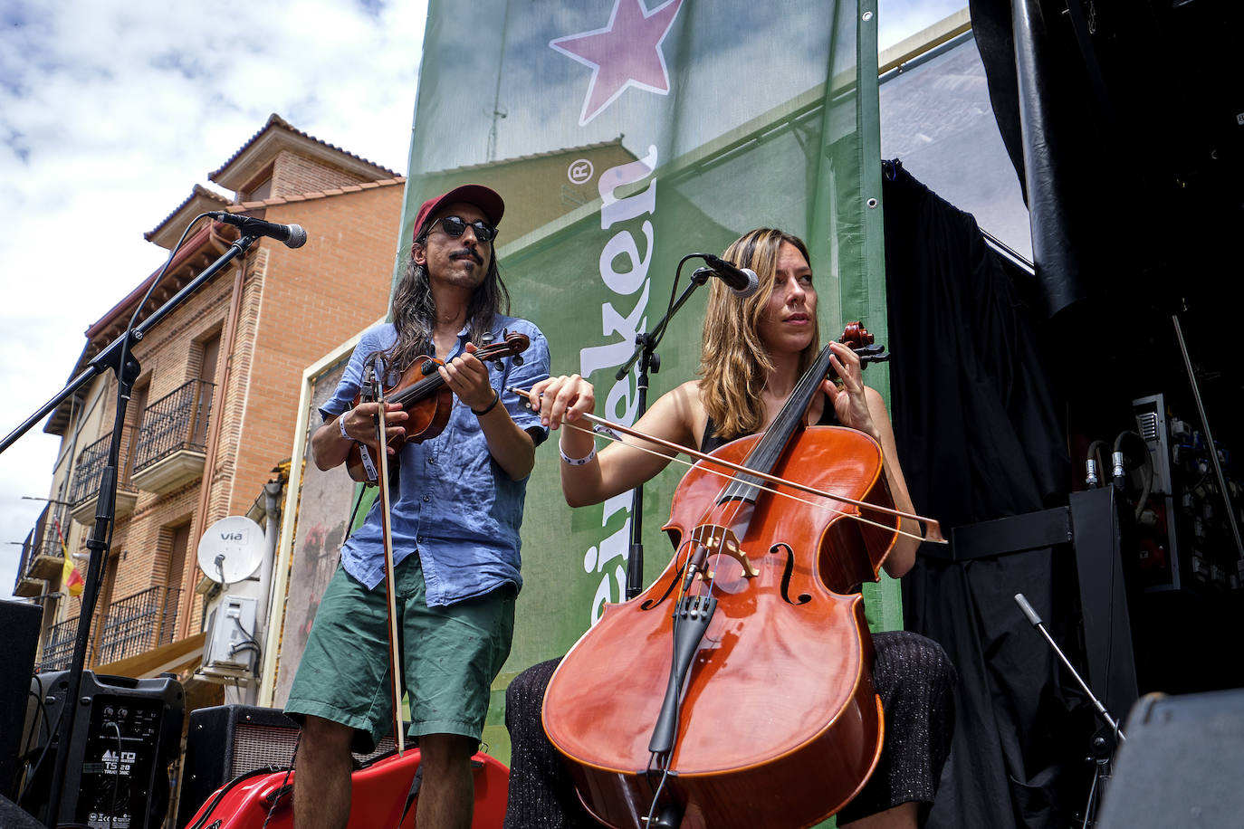 Fotos: La lluvia no puede con la jornada del viernes del Sonorama 2019, 1 de 6
