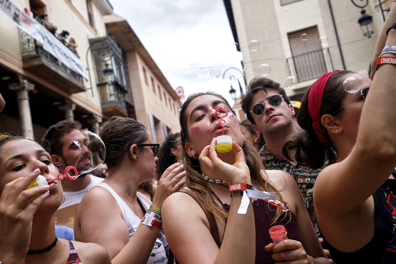 Fotos: La lluvia no puede con la jornada del viernes del Sonorama 2019, 1 de 6