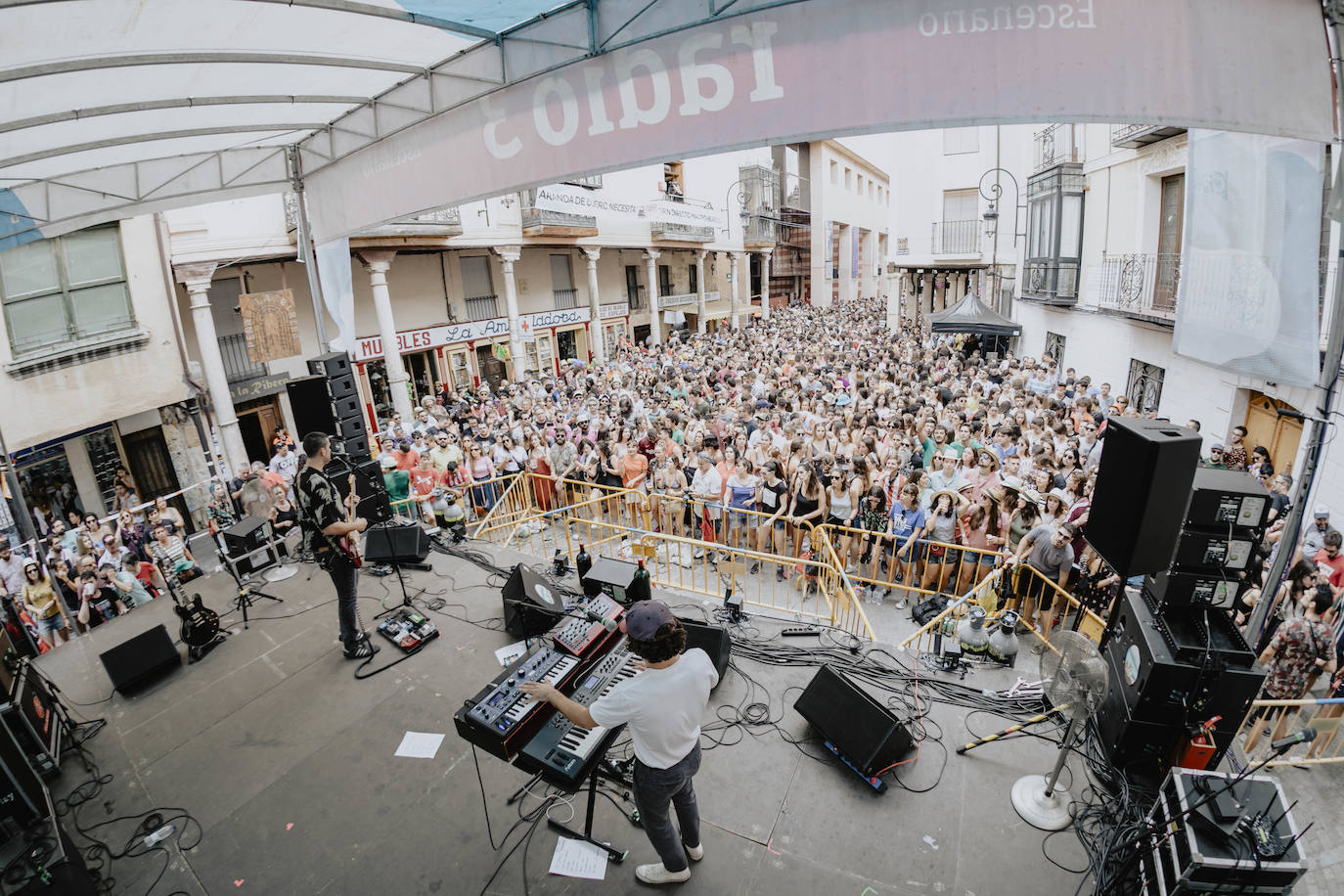 Fotos: La lluvia no puede con la jornada del viernes del Sonorama 2019, 3 de 6