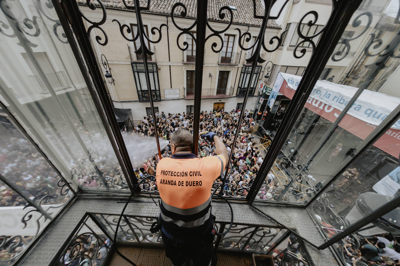 Fotos: La lluvia no puede con la jornada del viernes del Sonorama 2019, 3 de 6