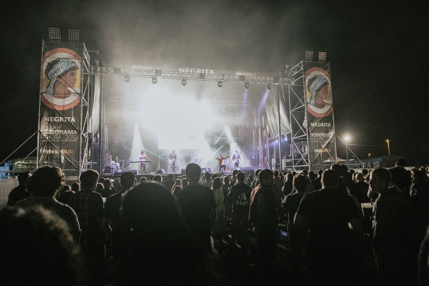 Fotos: La lluvia no puede con la jornada del viernes del Sonorama 2019, 3 de 6