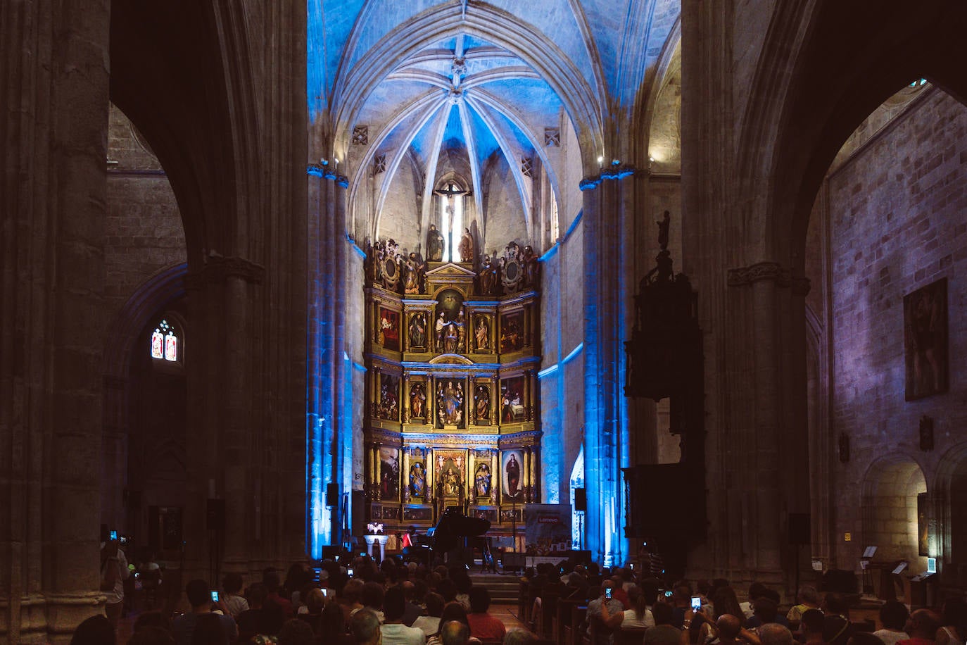 Fotos: La lluvia no puede con la jornada del viernes del Sonorama 2019, 6 de 6
