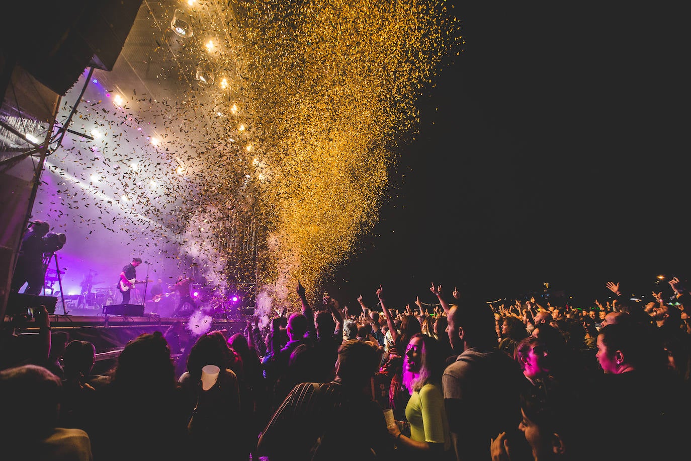 Fotos: La lluvia no puede con la jornada del viernes del Sonorama 2019, 2 de 6