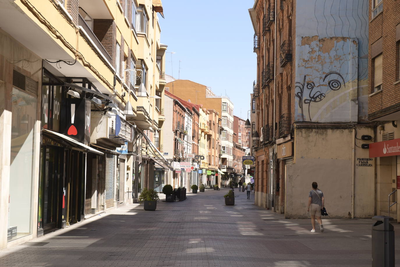 Fotos: Valladolid cierra en agosto por vacaciones