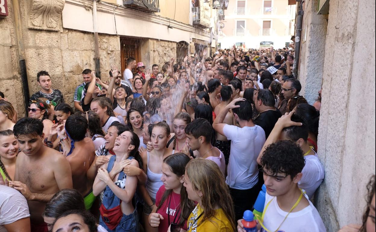 Participantes en el 'chúndara'. 