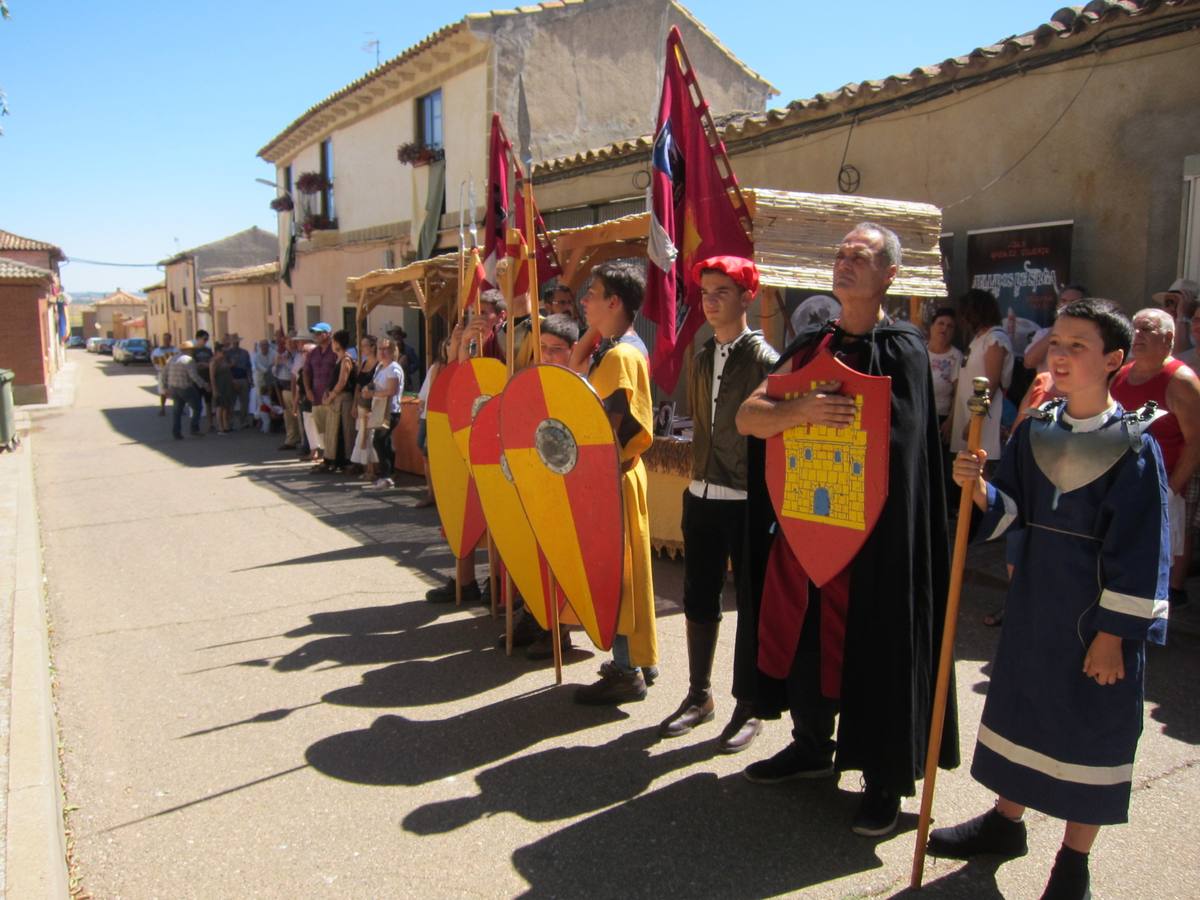 Fotos: XX Mercado artesanal de Tierra de Campos de Tordehumos