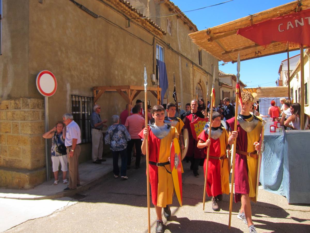 Fotos: XX Mercado artesanal de Tierra de Campos de Tordehumos