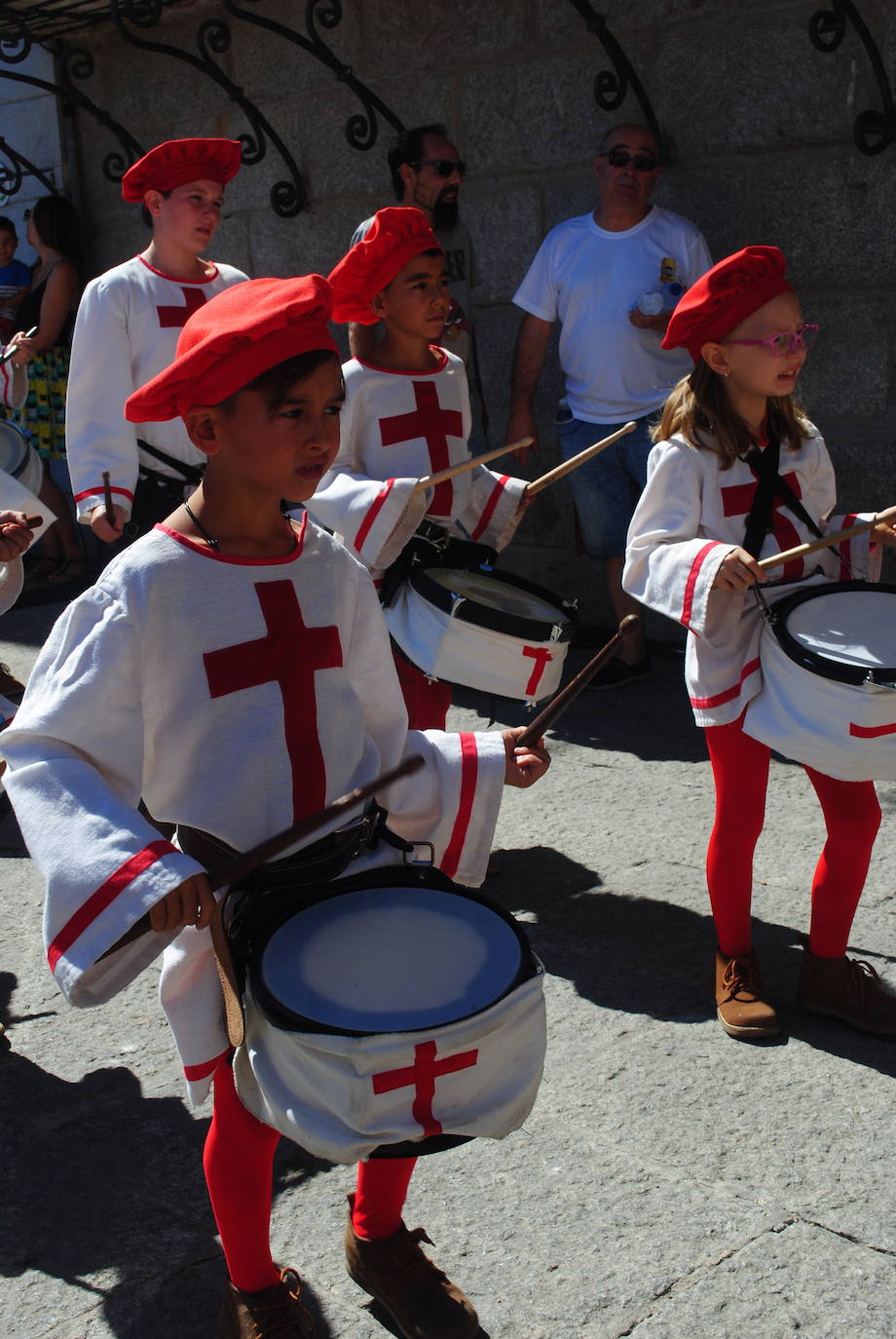 Fotos: Desfile infantil del sábado en la feria Renacentista de Medina del Campo