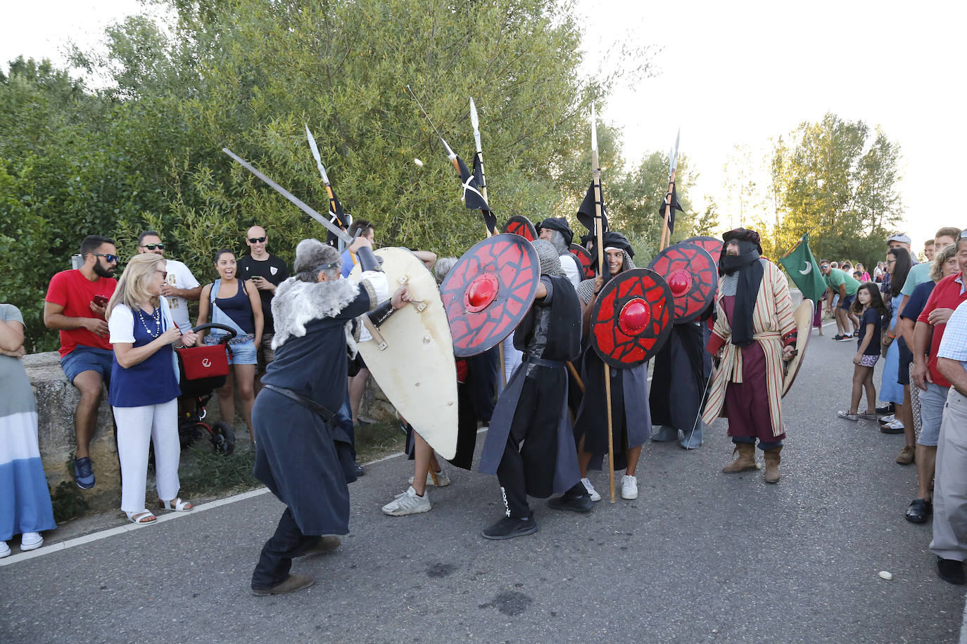 Fotos: Batalla nabal en Monzón