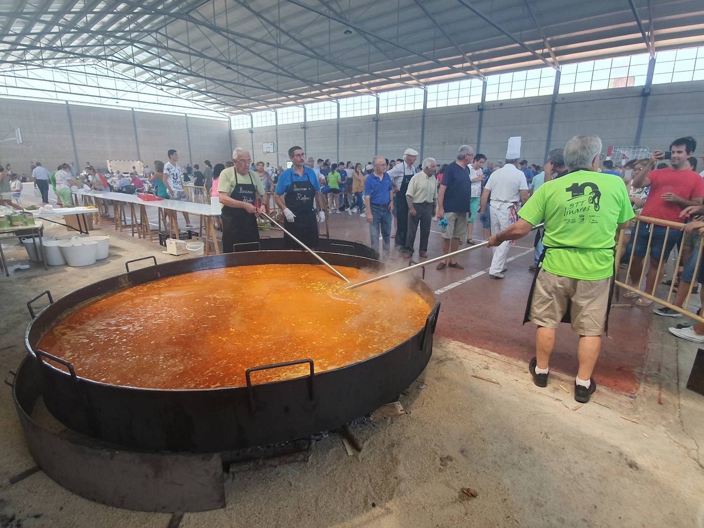 Fotos: Paellada en Linares de Riofrío