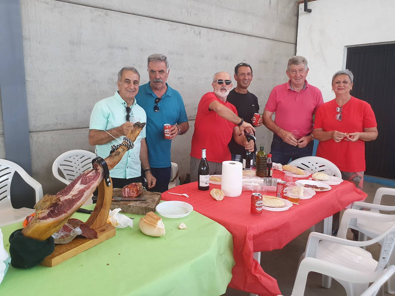 Fotos: Paellada en Linares de Riofrío