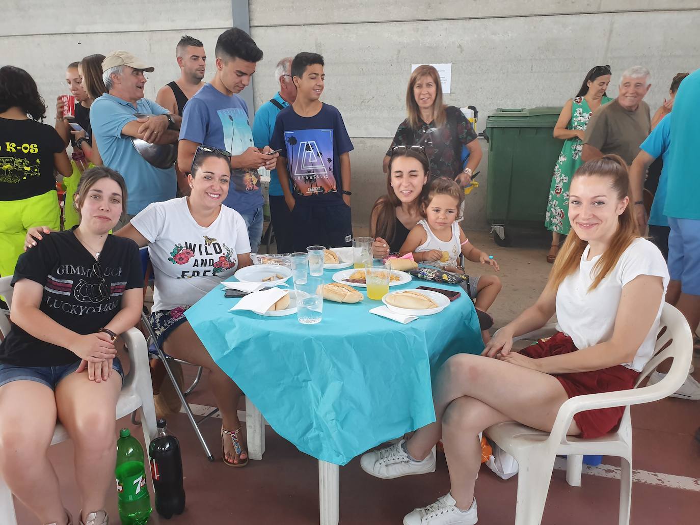 Fotos: Paellada en Linares de Riofrío