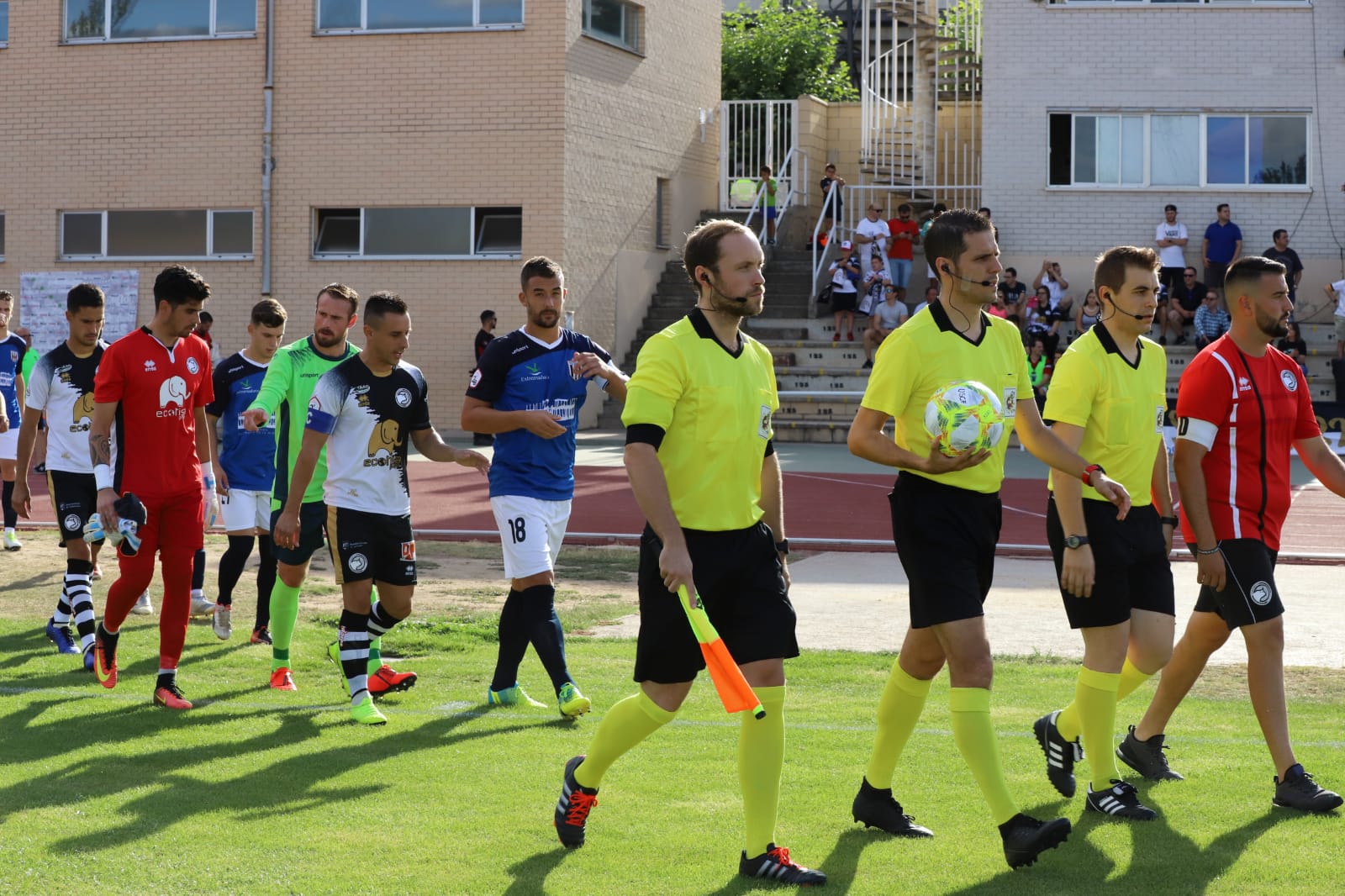 El Mérida, con dos exunionistas en sus filas, Cristo Medina y Diego del Castillo, ha sido el rival elegido para cerrar la pretemporada en Salamanca por parte del Unionista, en un partido con goles y que ha servido para afinar la puesta a punto del equipo charro. 