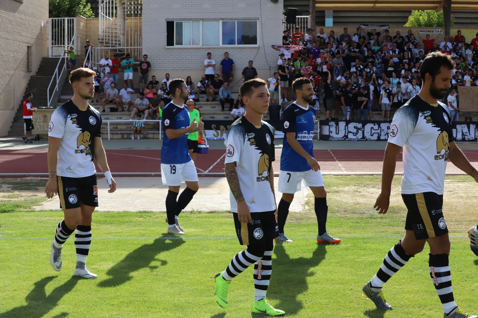 El Mérida, con dos exunionistas en sus filas, Cristo Medina y Diego del Castillo, ha sido el rival elegido para cerrar la pretemporada en Salamanca por parte del Unionista, en un partido con goles y que ha servido para afinar la puesta a punto del equipo charro. 