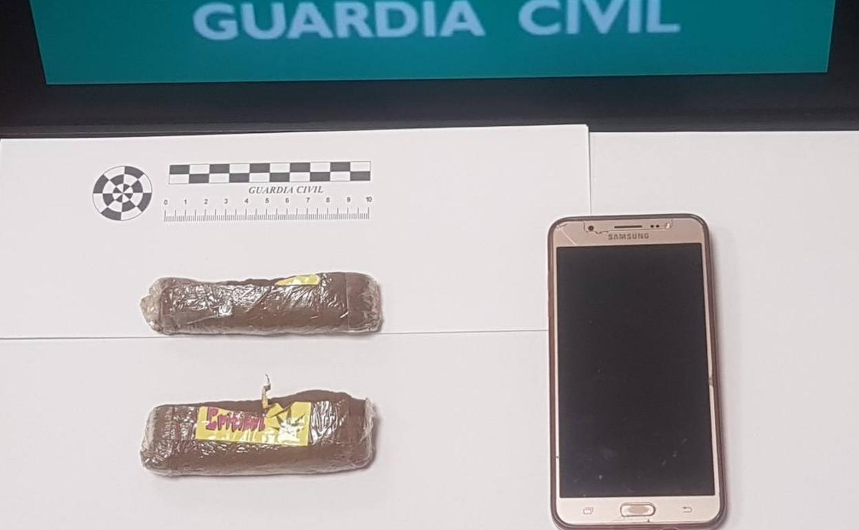 Detenida con dos tabletas de hachís escondidas en su ropa interior en una visita a la cárcel de Dueñas