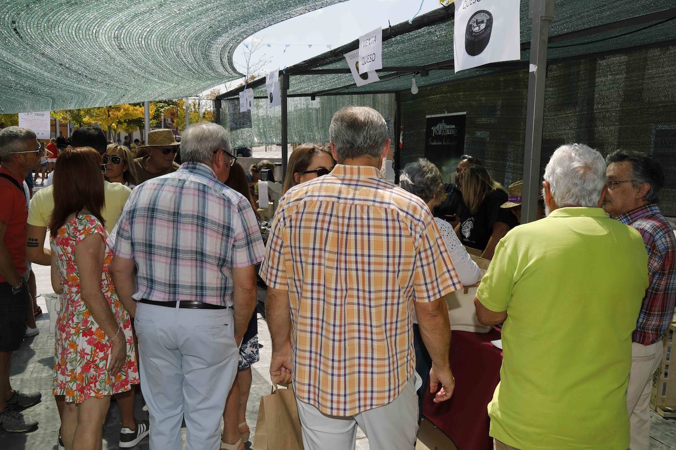 Más de 1.500 visitantes disfrutan de oferta de dos elaboradoras locales, una de Tudela y otra de Cantabria