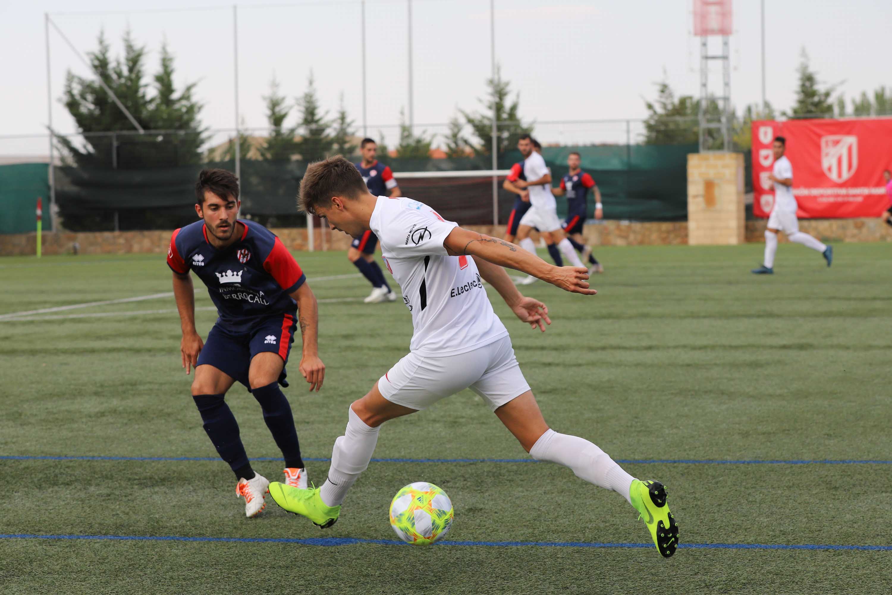 El Santa Marta arranca la temporada con triunfo merced a un gran partido ante el Bembibre, al que se impuso por 2-0 con goles de Lerma y Montes. 