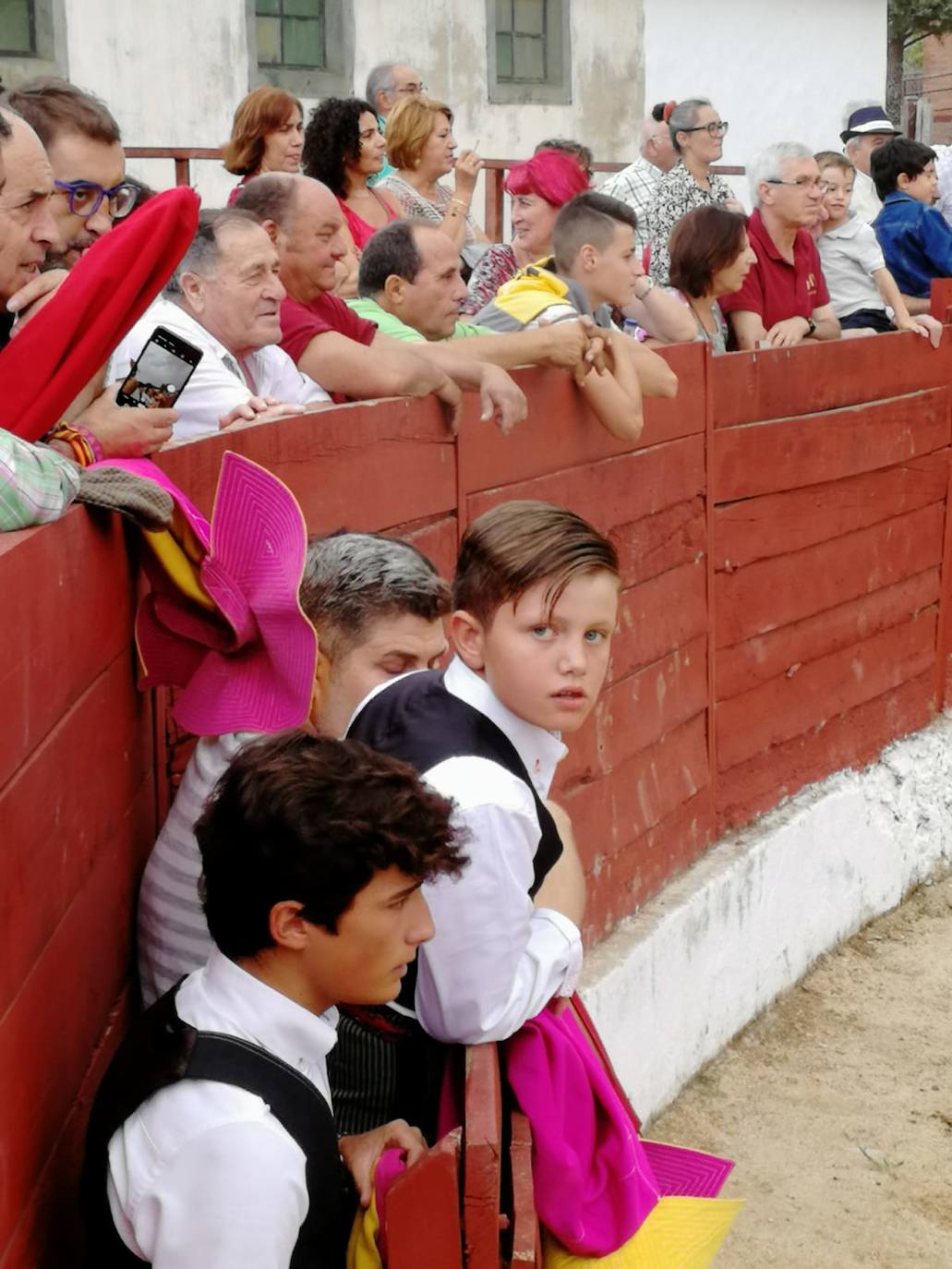 Los alumnos de la Escuela Taurina de Medina de Rioseco hicieron una demostración de su saber hacer en promoción de la tauromaquia