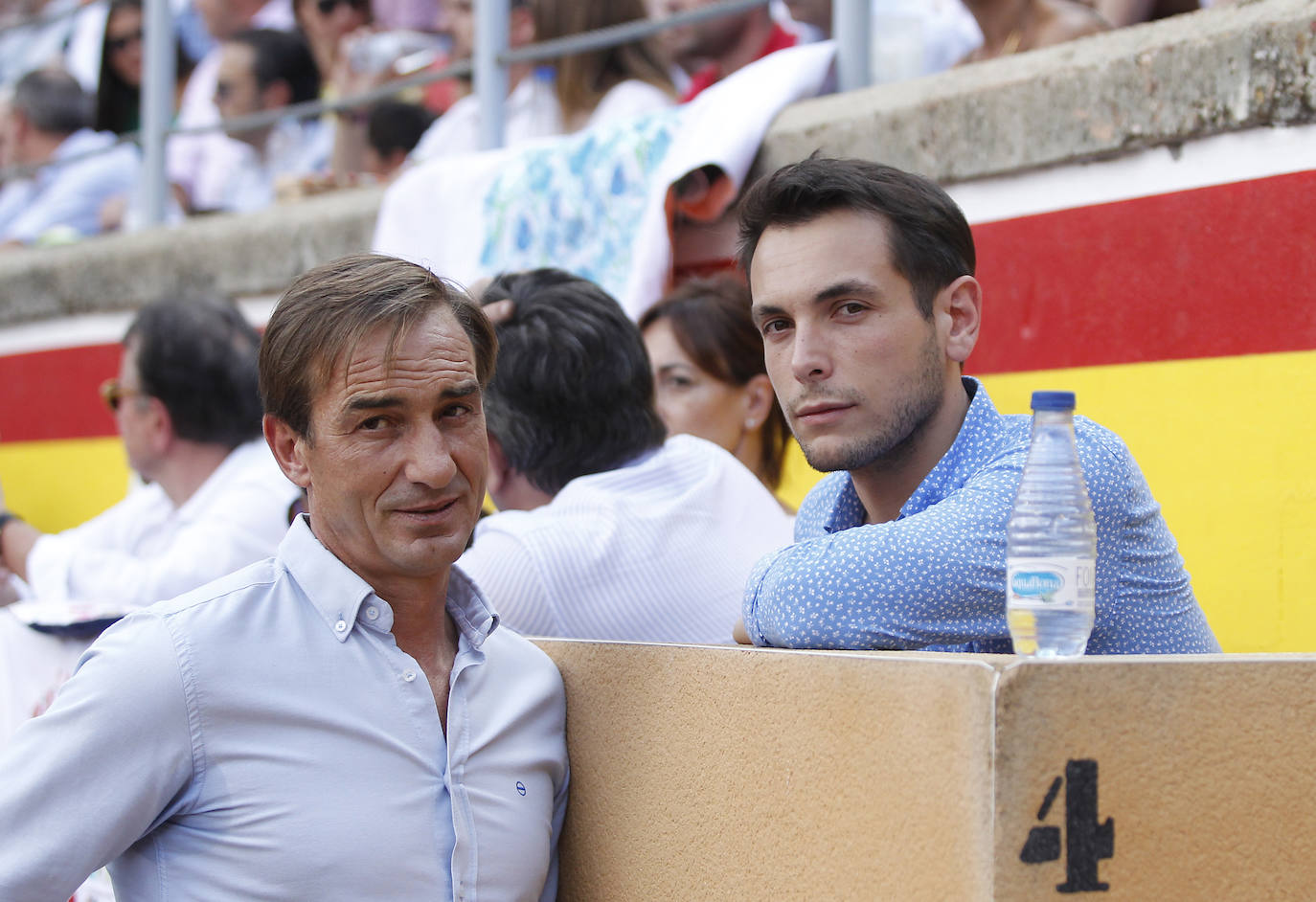 Fotos: Público en la primera de abono de la Feria de San Antolín de Palencia 2019