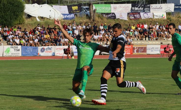 El equipo visitante demostró su buen fútbol y los de Aguirre solo reaccionaron cuando ya iban 0-3 en el marcador