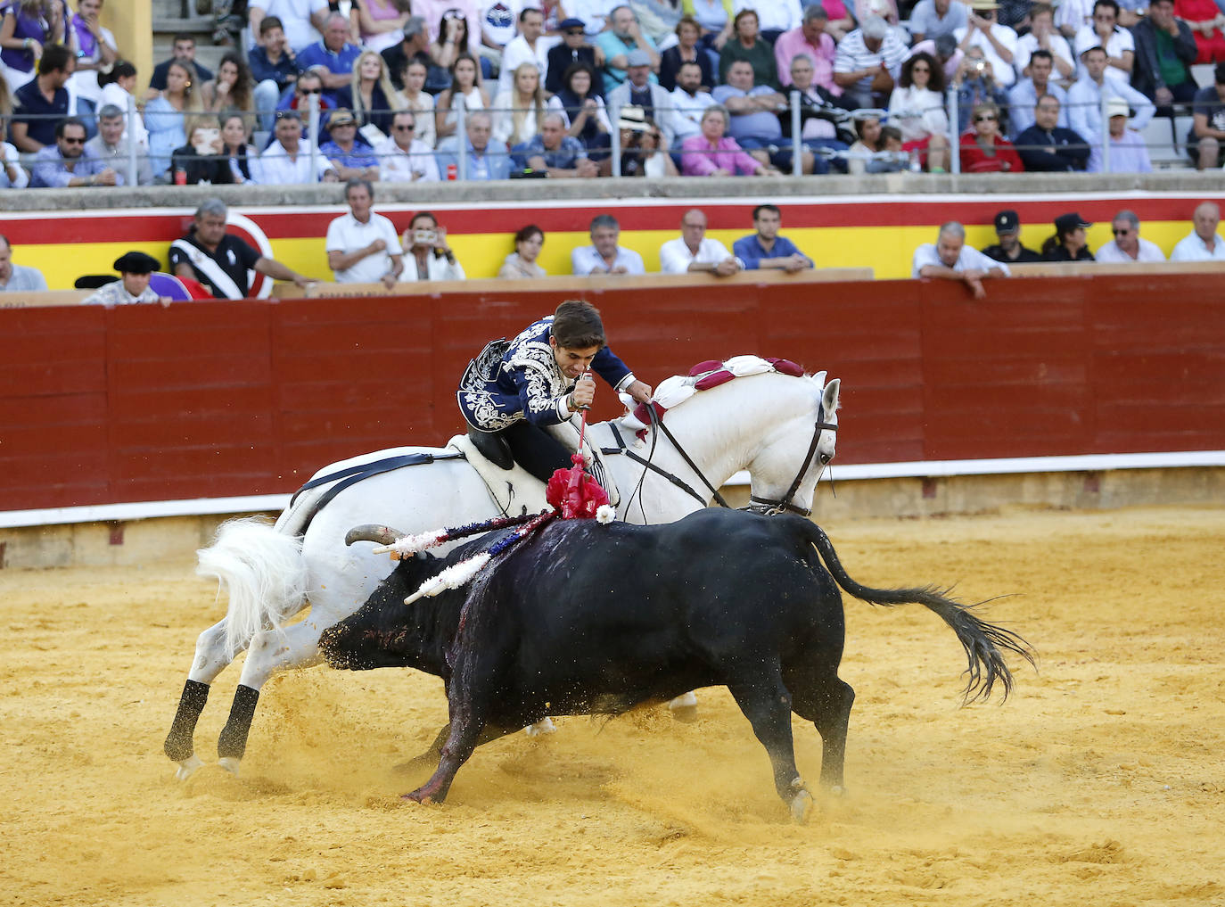 Fotos: Corrida de rejones en Palencia