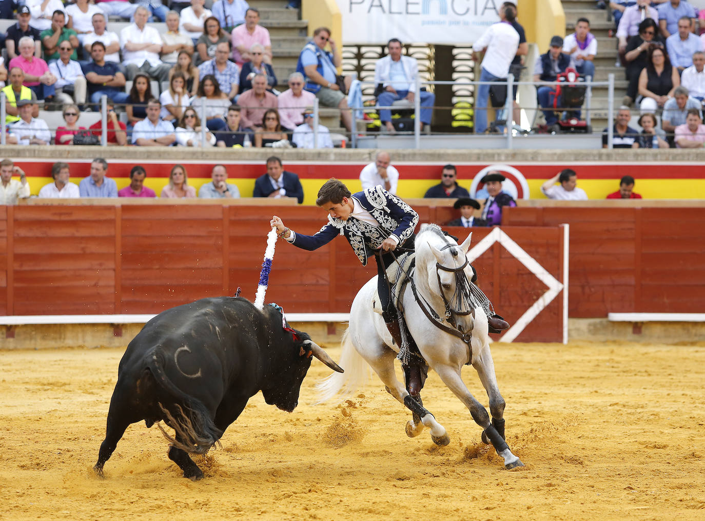 Fotos: Corrida de rejones en Palencia