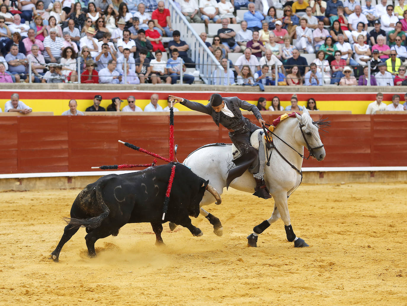 Fotos: Corrida de rejones en Palencia