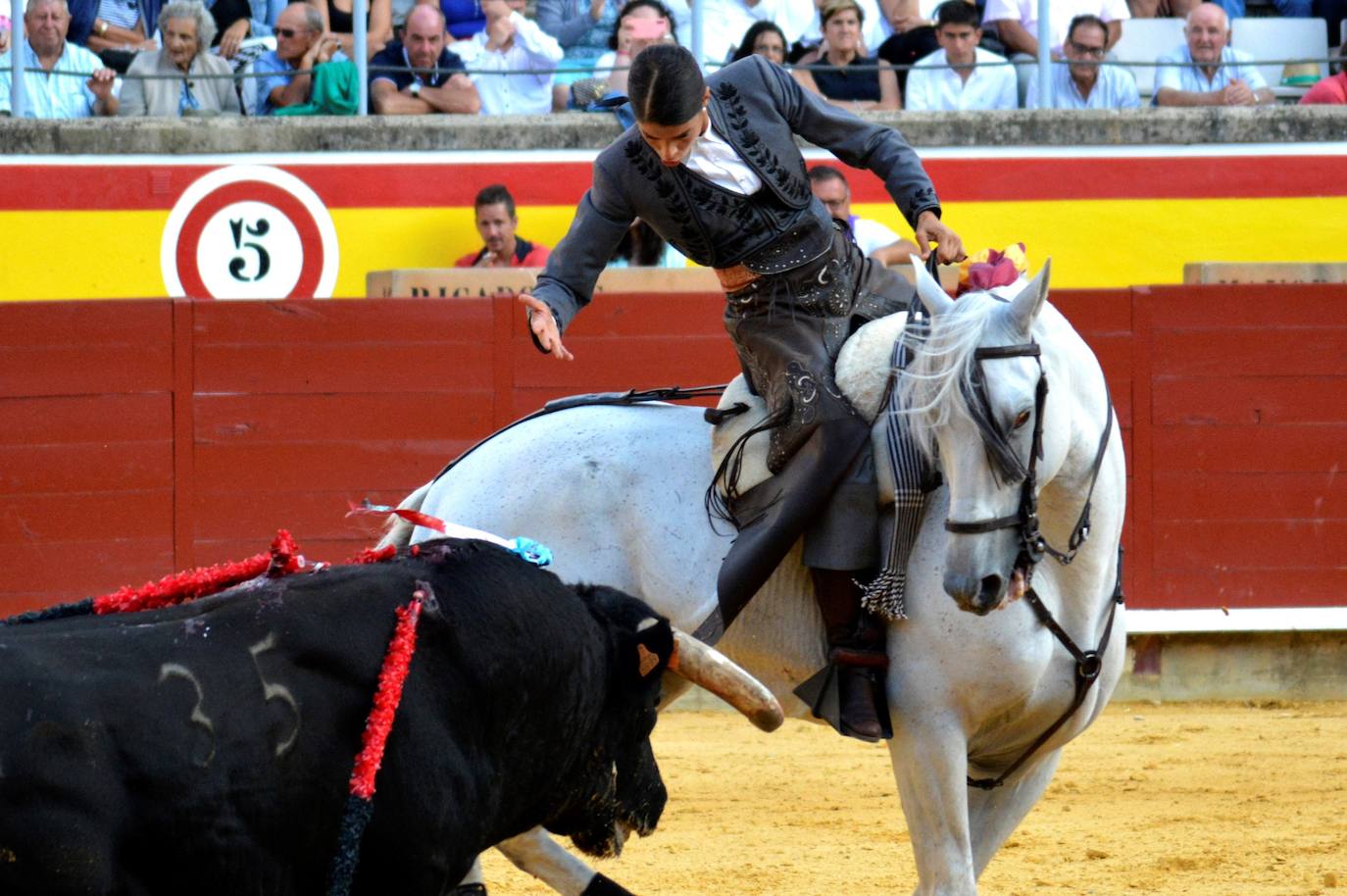 Fotos: Corrida de rejones en Palencia
