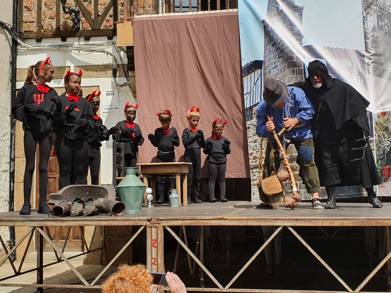 Fotos: Sotoserrano recupera la representación de la Loa