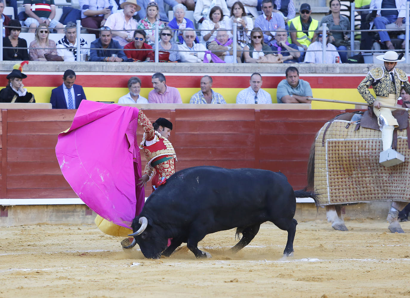 Fotos: Ferrera y Aguado triunfan en la última corrida de la feria de Palencia