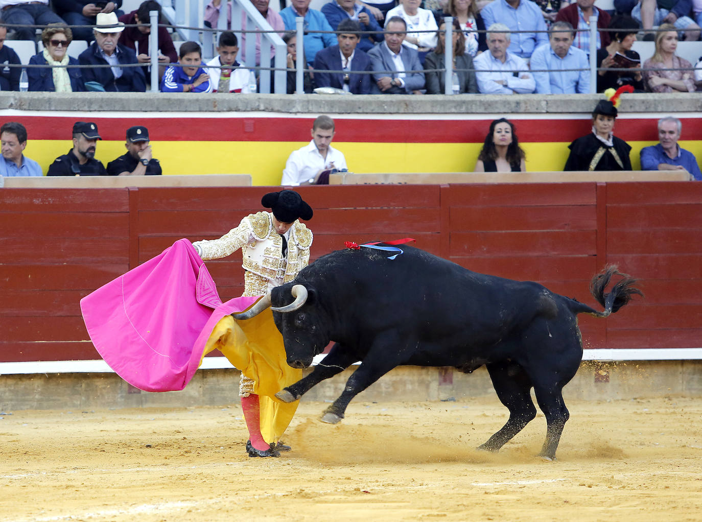 Fotos: Ferrera y Aguado triunfan en la última corrida de la feria de Palencia