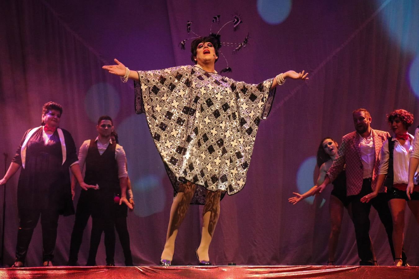 Acrobacia, danza, títeres y «muchas más» disciplinas artísticas se mezclan para conseguir un guión «completamente renovado» en el que también tendrán protagonismo la música en directo y el humor