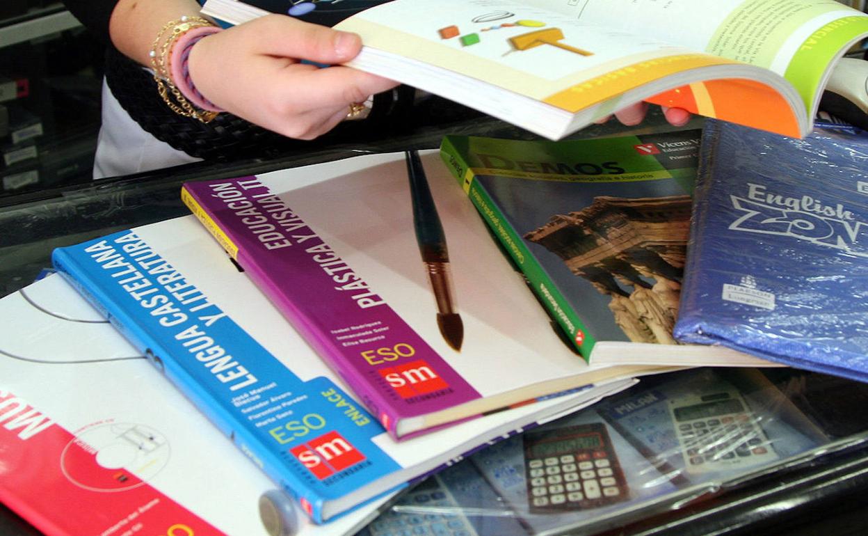 Imagen de libros de texto.