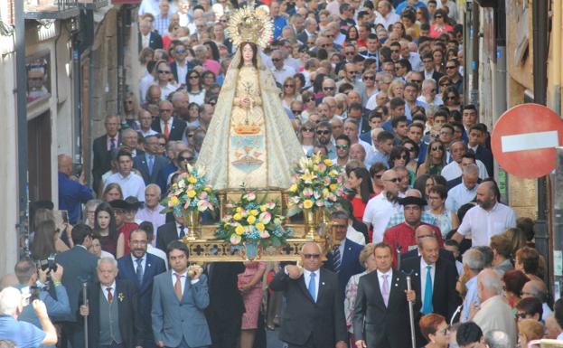 Procesión en honor a la Virgen de la Guía de Tordesillas, el año pasado. 