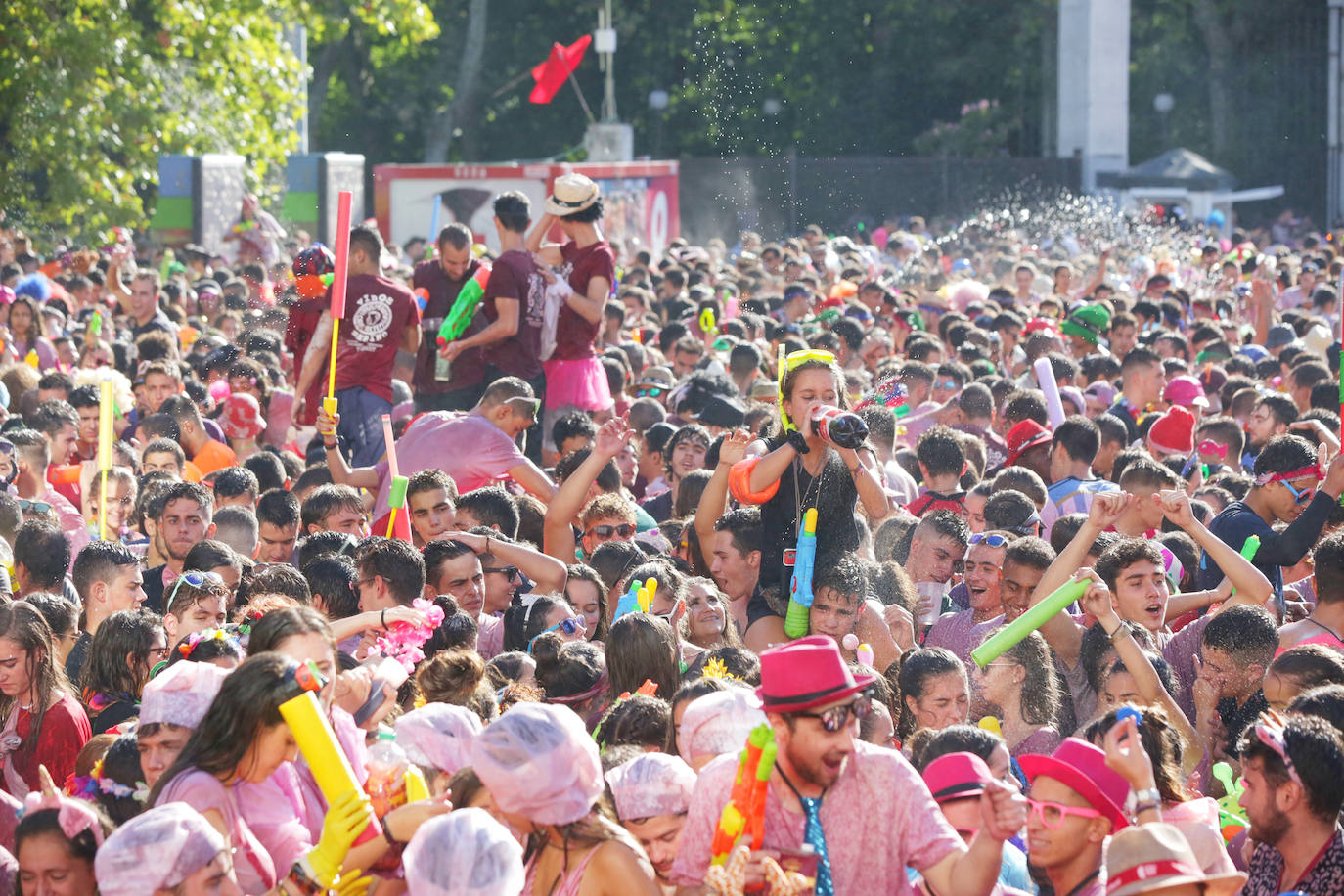 Fotos: Desfile de Peñas de las fiestas de Valladolid (3/3)