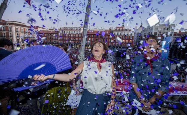 La compañía de teatro Teloncillo ofrece el pregón de las fiestas de Valladolid. 