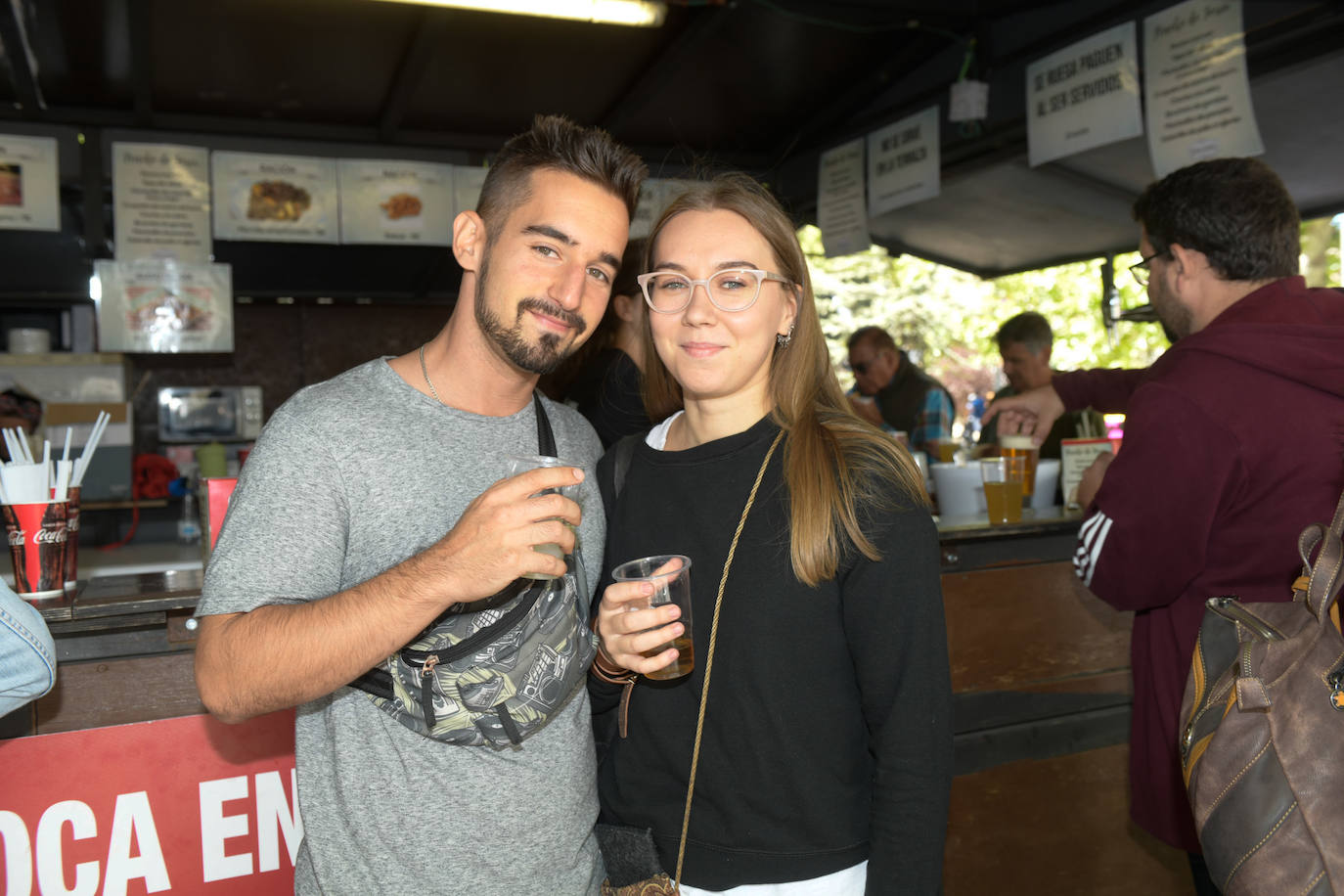 Fotos: Ambiente en las casetas de la feria de día