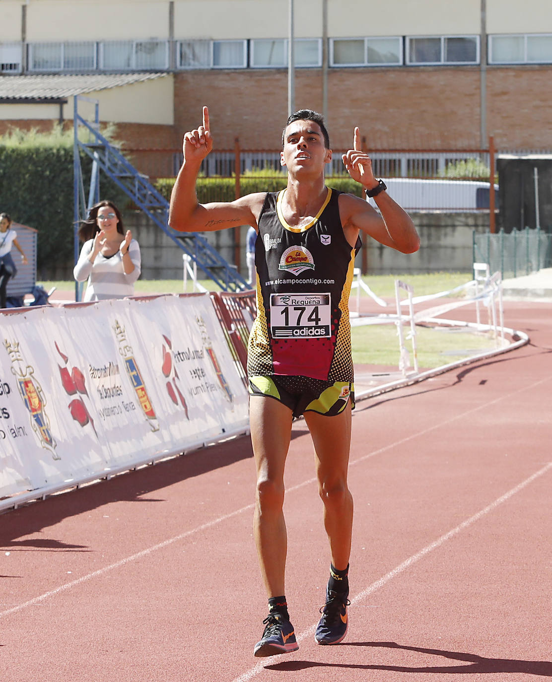 Fotos: XIII Carrera Urbana Adidas PMD en Palencia