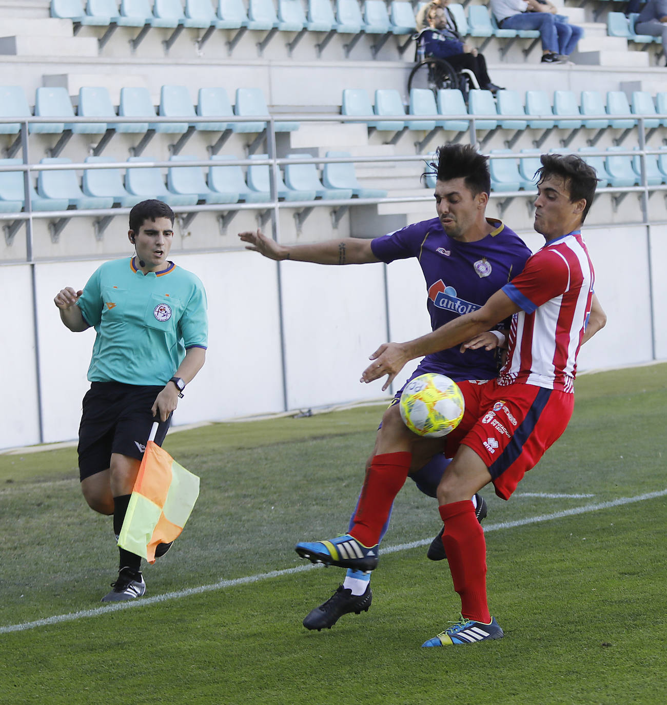 Fotos: Palencia Cristo Atlético 3 - 0 Atlético Bembibre