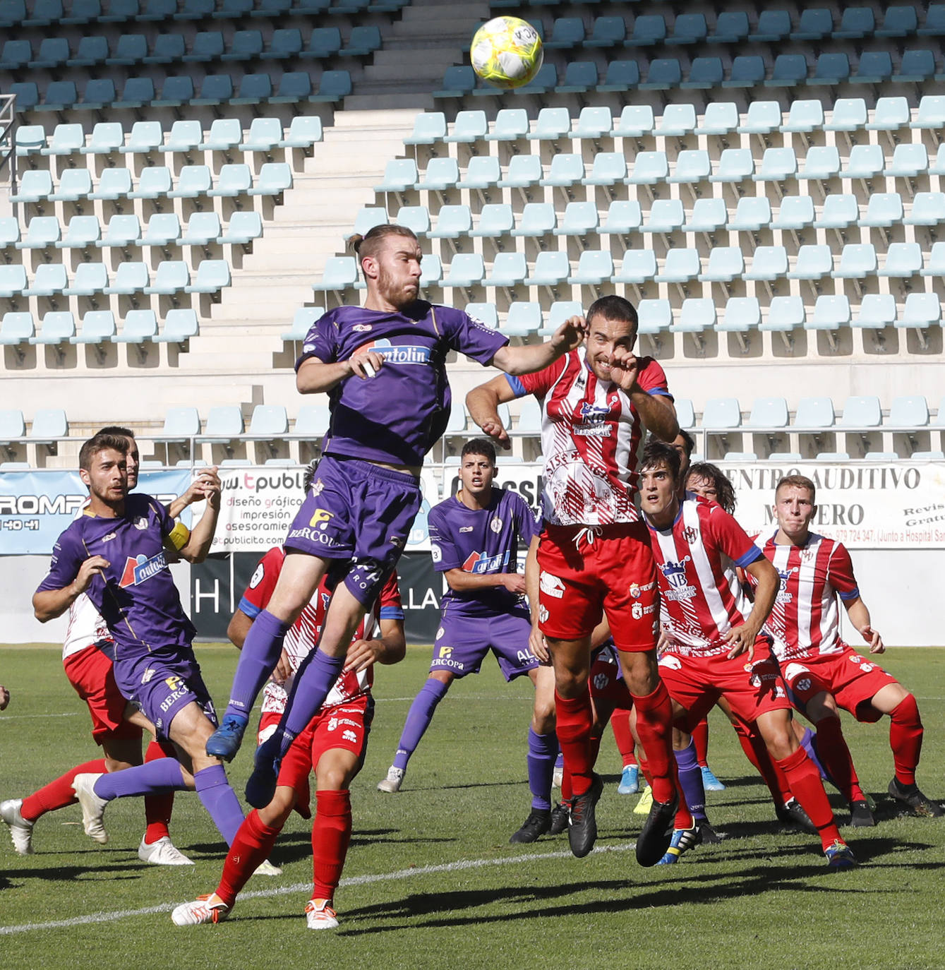 Fotos: Palencia Cristo Atlético 3 - 0 Atlético Bembibre