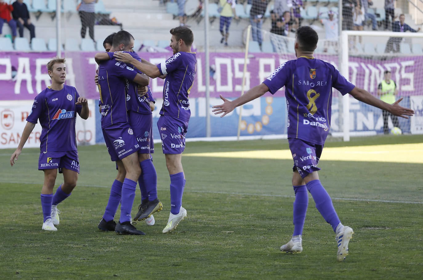 Fotos: Palencia Cristo Atlético 3 - 0 Atlético Bembibre