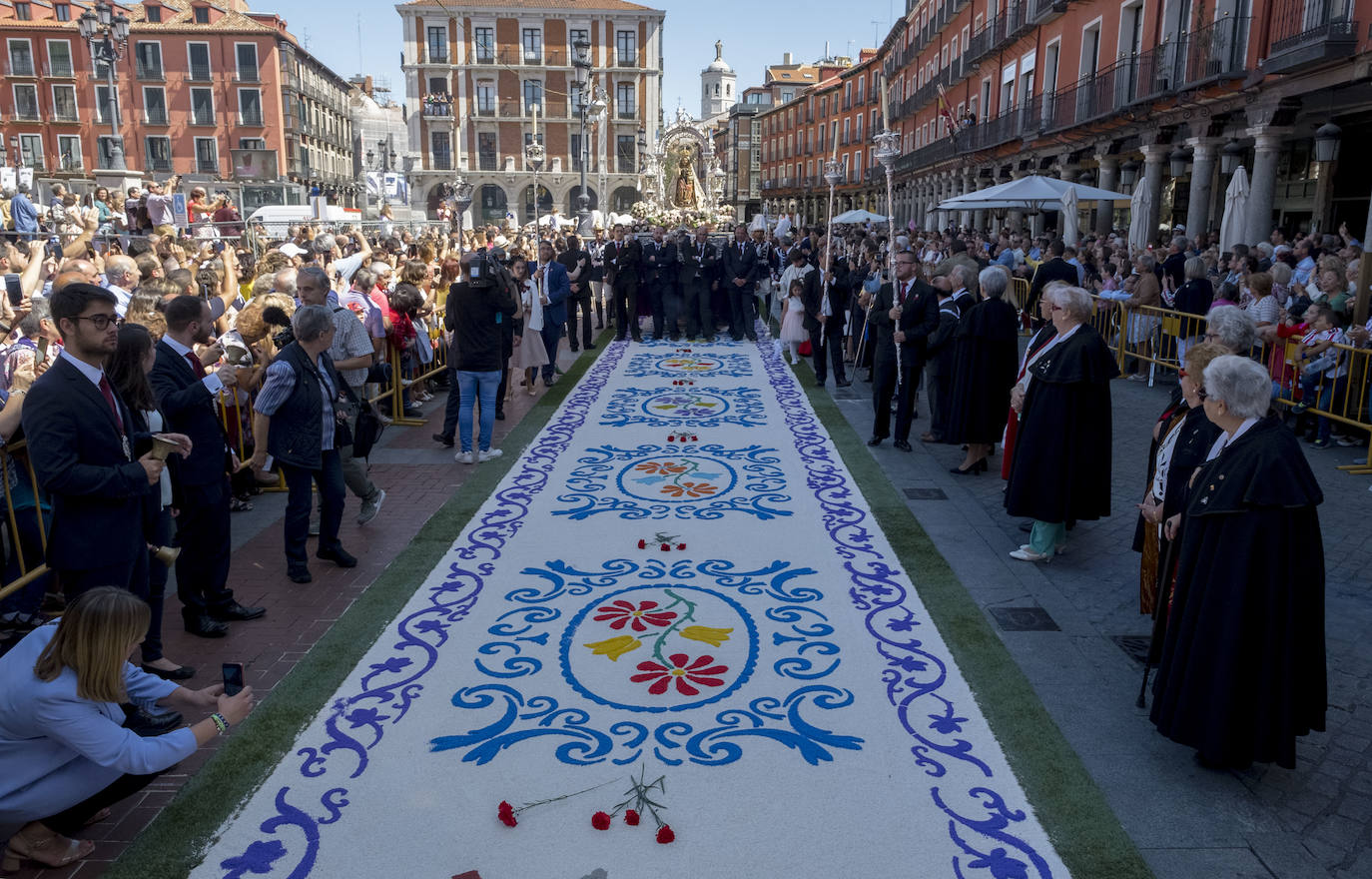 Fotos: Misa y procesión en honor a la Virgen de San Lorenzo