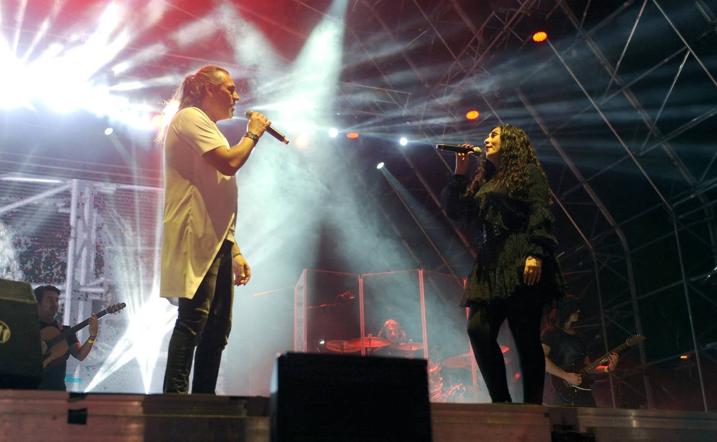 Fotos: Concierto de Camela en la Plaza Mayor de Valladolid