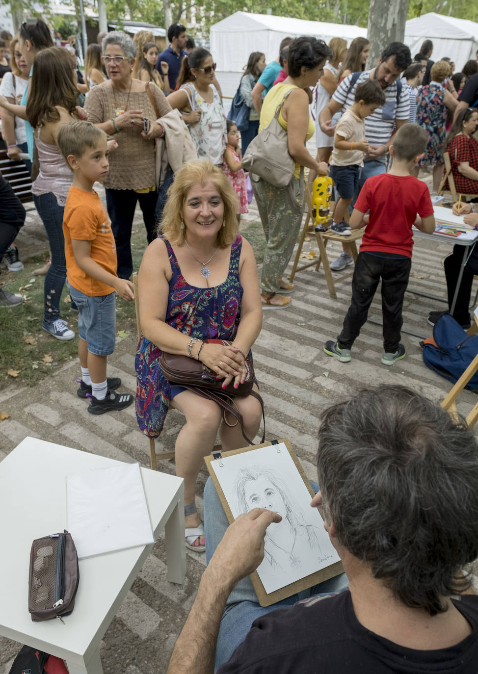Fotos: Caricaturistas en la Acera de Recoletos