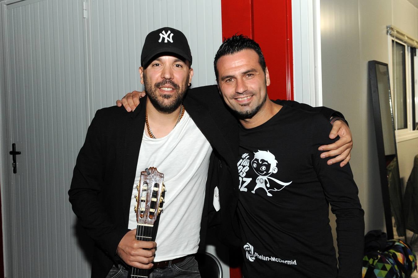 Fotos: Concierto de Ayuso y Raúl Fraile en la Plaza Mayor de Valladolid