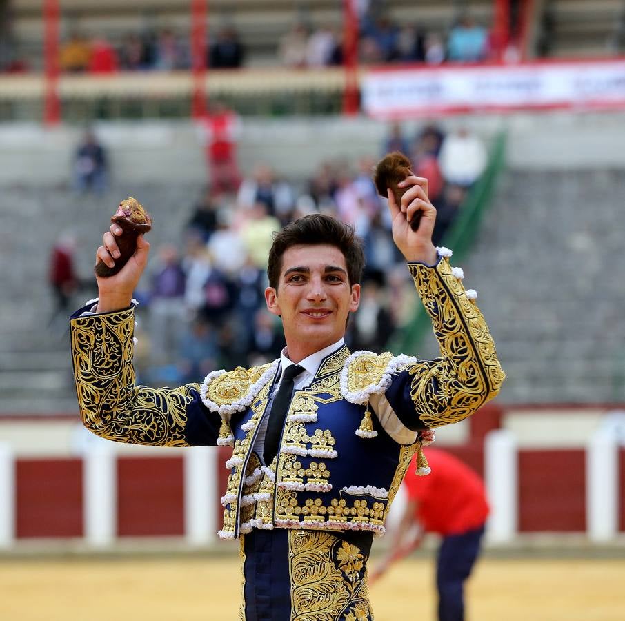 Con toros de la ganadería Torrealba para Marcos, Antonio Grande y Fernando Plaza