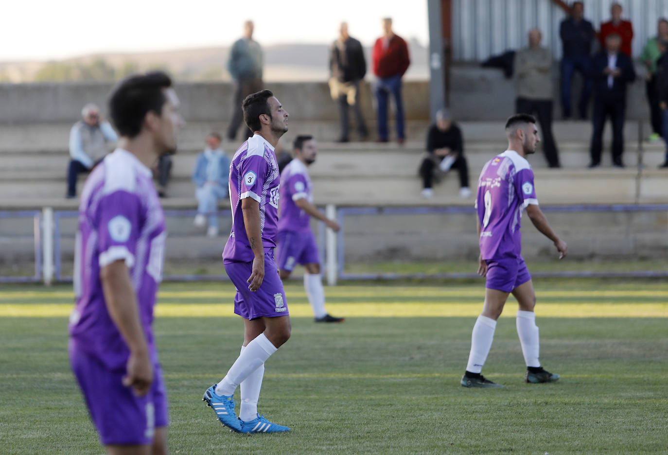 Fotos: CD Becerril 1-4 Numancia B