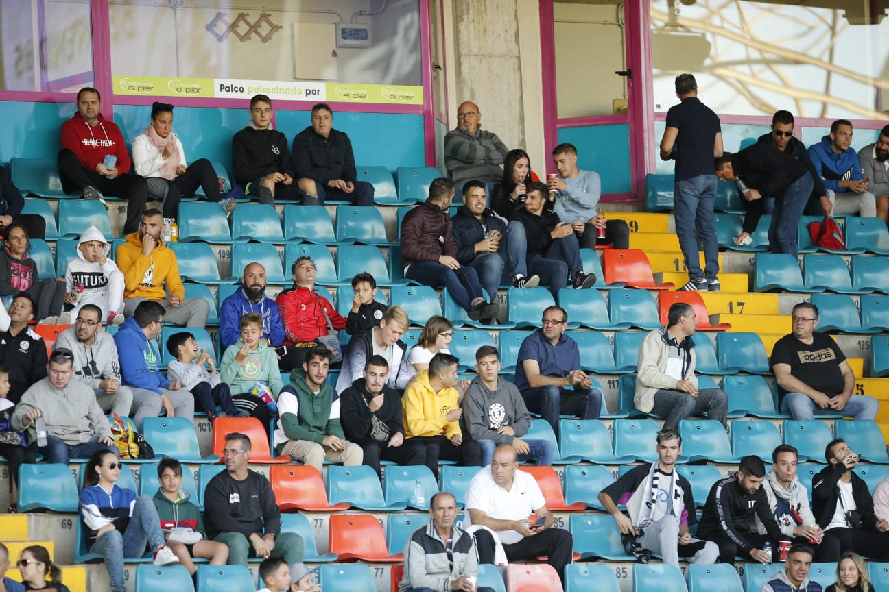 Fotos: Derbi entre el Salamanca CF UDS B y la UD Santa Marta