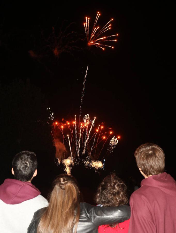 Segunda jornada de fuegos artificiales. 