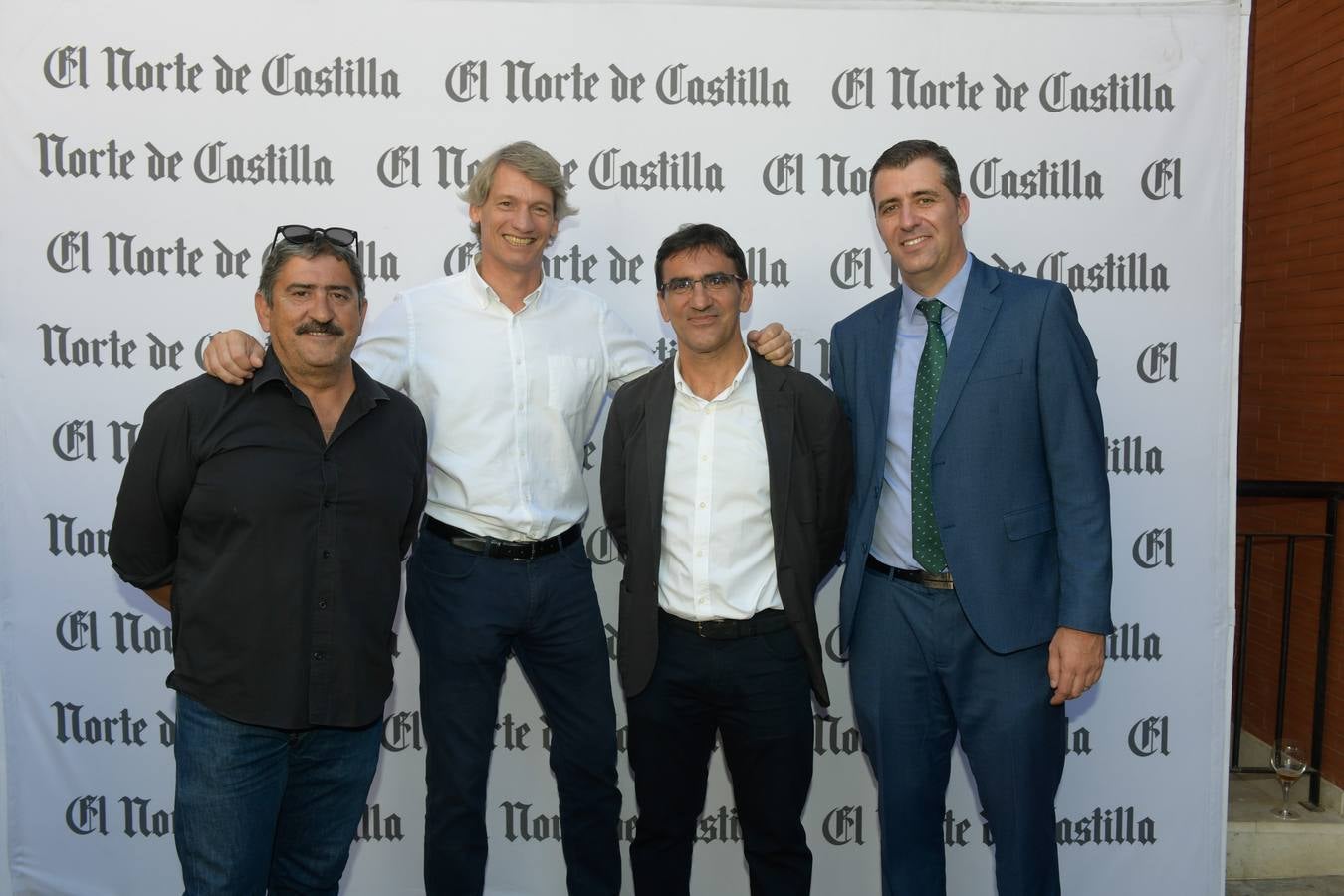 Un día más la caseta que El Norte de Castilla tiene ubicada en la terraza del Hotel Meliá Recoletos de Valladolid ha congregado a decenas de personalidades del mundo de la política, las empresas y el deporte tanto vallisoletano como de Castilla y León